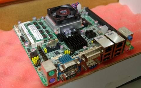 mini ITX マザー AIMB-270